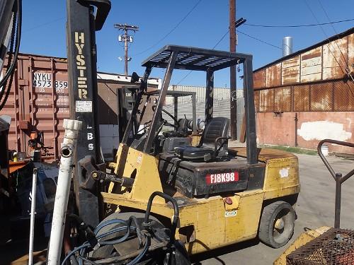 HYSTER H60XL 6,000 LBS FORKLIFT - Downtown, Los Angeles, California