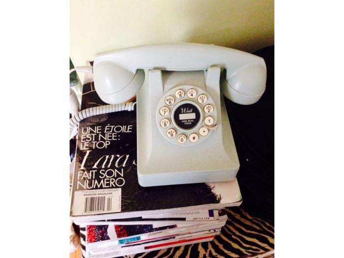 Vintage Replica Phone - Los Angeles