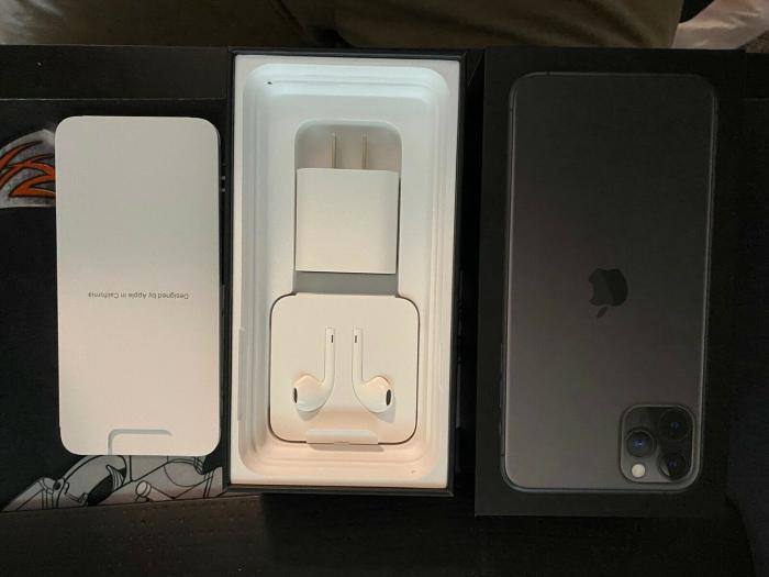 WTS: Apple iPhone & Samsung - Los Angeles