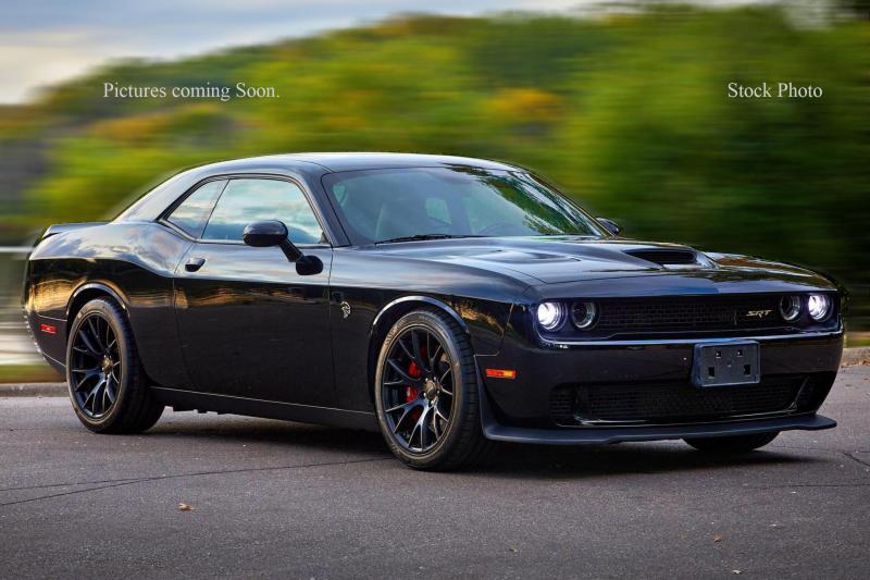 2016 Dodge Challenger SRT HELLCAT! Get one while you can! - Rolling Hills, Los Angeles, California