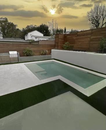 Free Estimate - Pool or Construction - Los Angeles